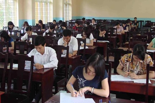 Vòng 1 của thi tuyển viên chức có bao nhiêu phần? Bao nhiêu điểm thì thi tiếp vòng 2?