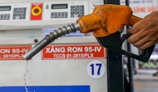 Giá xăng dầu hôm nay (21/12): RON 95 tăng trở lại sau 5 phiên giảm liên tiếp