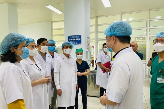 Tiền lương cán bộ y tế khi cải cách tiền lương từ 01/7/2024 như thế nào?