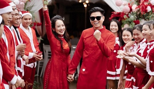 Đám hỏi Noel độc đáo khiến dư luận xôn xao ở xứ Quảng