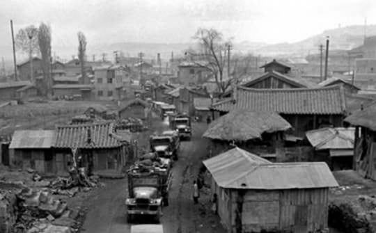 Quốc gia trước nghèo khó, bây giờ đổ tiền đầu tư vào Việt Nam top đầu thế giới