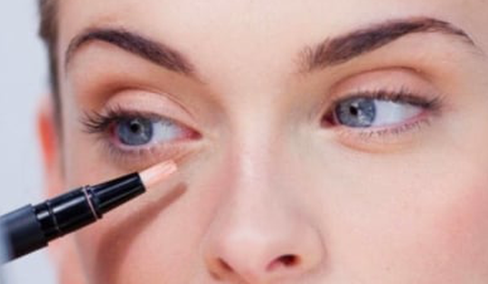 Mẹo trang điểm mắt tiết kiệm mỹ phẩm