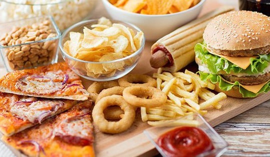 4 loại thực phẩm nếu ăn nhiều sẽ khiến thận xuống cấp nhanh chóng: Toàn món rất nhiều người ‘mê mệt’