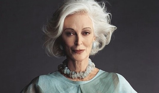 Bí quyết sống khỏe, trẻ lâu của siêu mẫu 92 tuổi