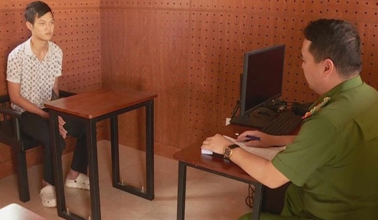 Bắt thanh niên dụ dỗ cô gái quay clip nhạy cảm rồi tống tiền