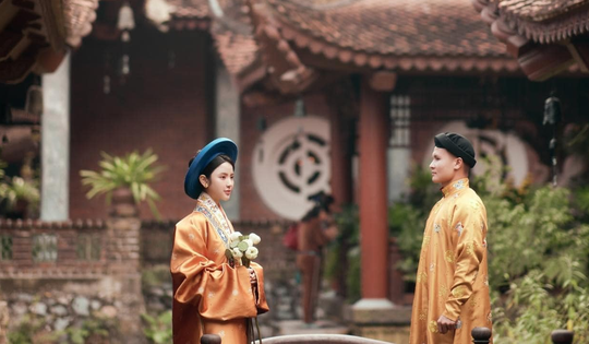 Cận cảnh ngôi chùa cách Hà Nội 60km, xuất hiện trong bộ ảnh cưới của Quang Hải và Chu Thanh Huyền