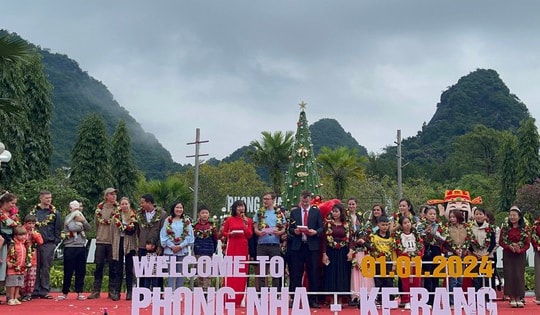 'Vương quốc hang động' đón những vị khách đầu tiên năm 2024