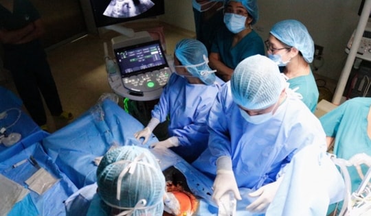 Kỳ tích: Thông van tim cứu sống bào thai dị tật tim bẩm sinh nặng trong bụng mẹ