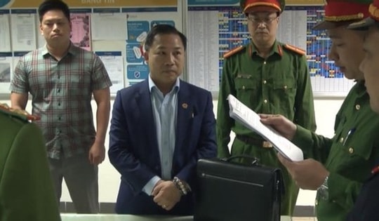 Vợ ông Lưu Bình Nhưỡng nộp hơn 7 tỷ đồng khắc phục hậu quả cho chồng