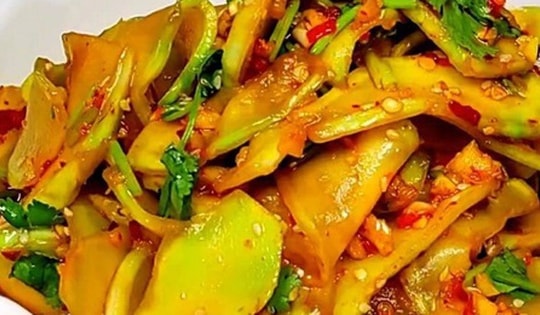 Loại rau mỗi năm chỉ có một lần mùa lạnh giá tới 100/kg, chế biến cách này vô cùng thơm ngon