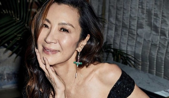 Thức uống mỗi ngày giúp Dương Tử Quỳnh trẻ đẹp ở tuổi 61