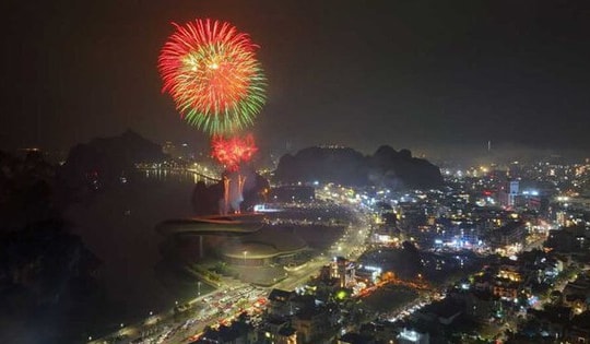 Quảng Ninh bắn pháo hoa tại 15 điểm đón Tết Nguyên đán 2024