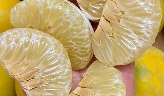 Bưởi Diễn vào mùa đang ngon bổ rẻ, đây là 5 điều nhất định phải biết khi ăn để tốt nhất cho sức khỏe