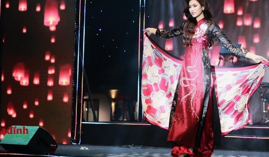 Chiêm ngưỡng nhan sắc xinh đẹp và duyên dáng của Hoa khôi Ngoại Thương 2023