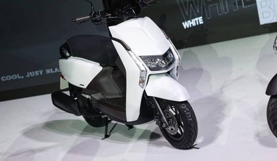 Xe ga đẹp có camera hành trình như ô tô sẵn sàng hạ bệ Air Blade bởi giá siêu hấp dẫn