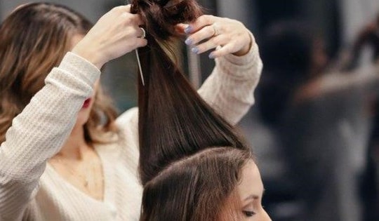 Website Lịch Cắt Tóc cung cấp những tính năng gì?