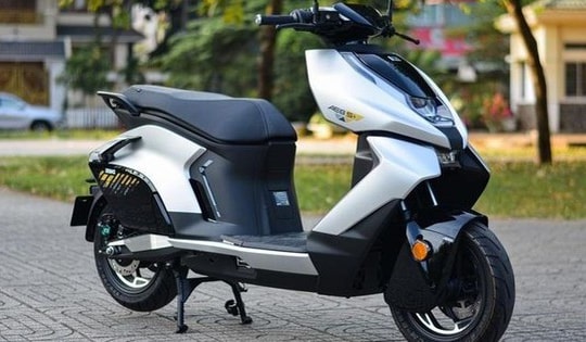 Xe ga về Việt Nam có gì đặc biệt mà được đánh giá xịn hơn cả Honda SH 350i, sẵn sàng 'đánh bại vua tay ga'?