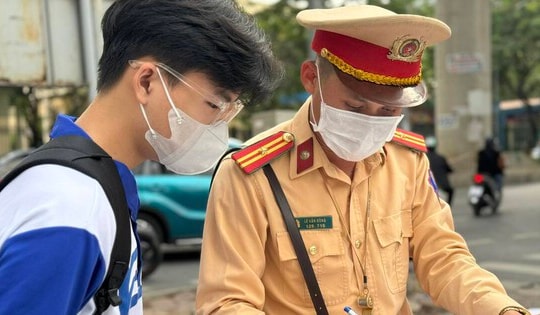 Năm 2024, hàng triệu người sẽ bị phạt khi tham gia giao thông nếu không biết thông tin này