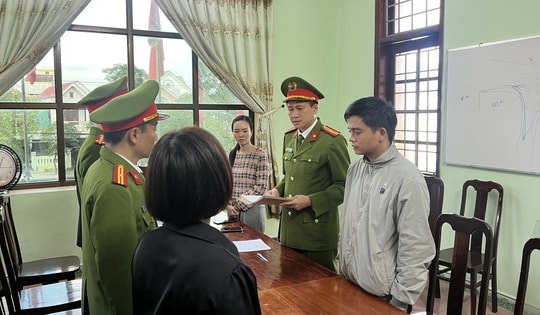 Bắt một cán bộ Văn phòng đăng ký đất đai tỉnh Quảng Trị