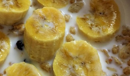 Loại quả 'hoàn hảo nhất thế giới' bán rẻ đầy chợ Việt, nên ăn vào 3 thời điểm này để nâng cao tuổi thọ