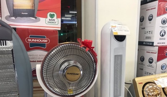 Hà Nội: 'Cháy' thiết bị sưởi ấm vì trời rét cắt da cắt thịt