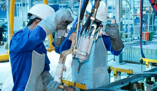 Lao động phải biết điều này nếu không muốn mất tiền triệu dù bị sa thải