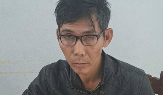 Bắt đối tượng 4 tiền án luôn mang súng phòng thân