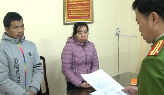 Bắt giữ vợ chồng sản xuất mì chính giả