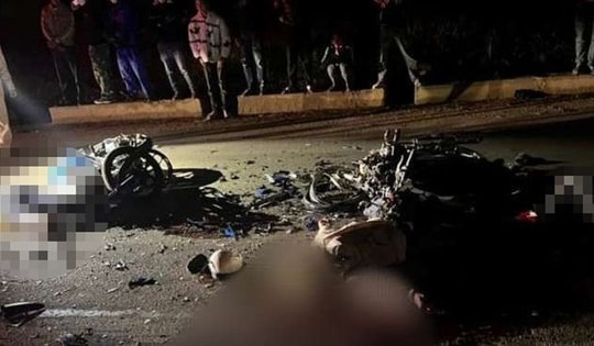 Xe máy đối đầu trên đường mòn Hồ Chí Minh, 3 thanh niên tử vong