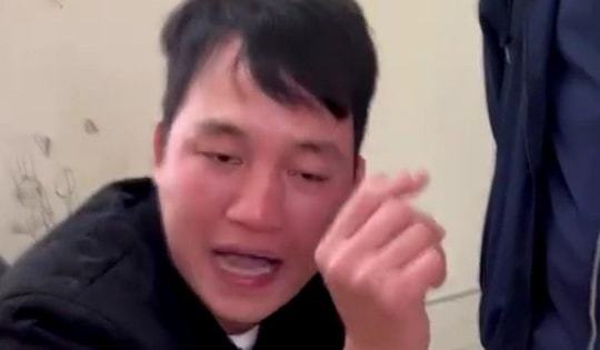 Phản ứng bất ngờ nam thanh niên Thanh Hóa khi gặp CSGT Hải Phòng