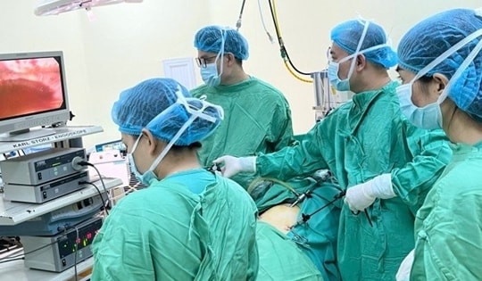 Cấp cứu thành công sản phụ vỡ thai ngoài tử cung