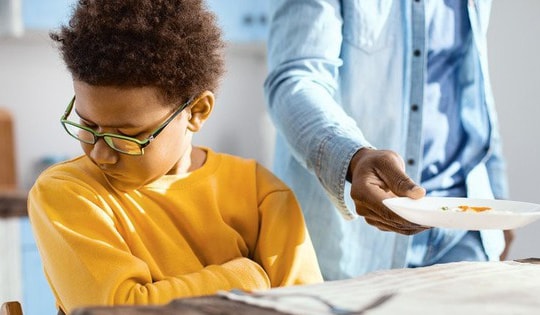 Chế độ ăn uống cho trẻ bị rối loạn tăng động giảm chú ý