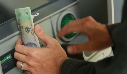 Thông tin quan trọng khi giao dịch ngân hàng dịp Tết Nguyên đán 2024, khách hàng nên lưu ý