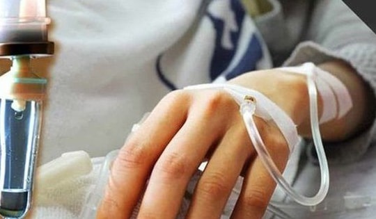 Cô gái 29 tuổi phát hiện ung thư dạ dày ác tính thừa nhận có thói quen nhiều bạn trẻ Việt mắc phải