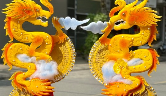 Nhiều giỏ lễ đầu năm đẹp mắt, giá dao động từ hơn 400.000 đồng đến vài triệu đồng