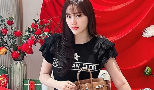 Bảo Thy cắt tóc mái ngố 'hack tuổi'