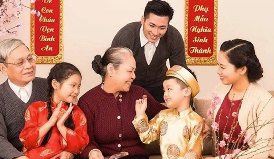 50+ câu chúc Tết hay, ý nghĩa dành cho người thân, bạn bè nhân dịp Tết đến Xuân về