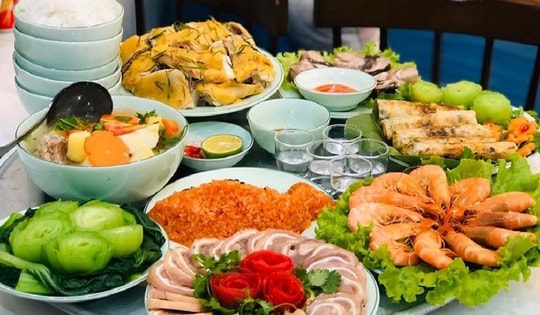 6 món ngon ngày Tết để qua đêm ăn vào gây hại gan, thận và đường tiêu hóa, các gia đình Việt nên mạnh tay vứt bỏ