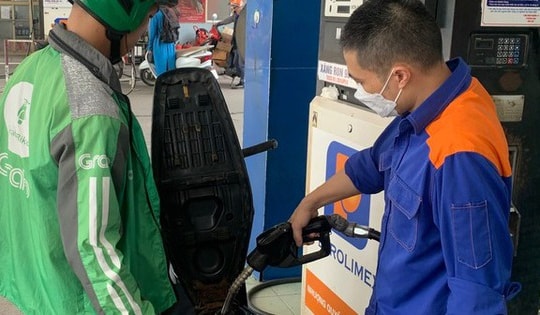 Giá xăng dầu tăng trong kỳ điều hành đầu tiên năm Giáp Thìn