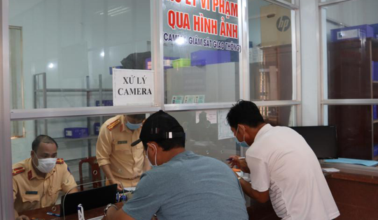 Lái xe cần nắm chắc thông tin này để ‘tiết kiệm' khi phải nộp phạt vi phạm giao thông