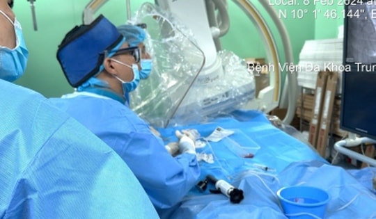 35 phút cứu sống bệnh nhân bị nhồi máu cơ tim cấp sau tai nạn giao thông