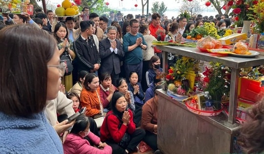 Cảnh báo tình trạng 'sư giả' lừa đảo sau Tết