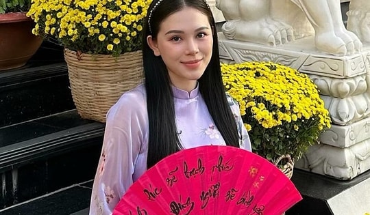 Mặt mộc của 'nàng dâu hào môn' Linh Rin