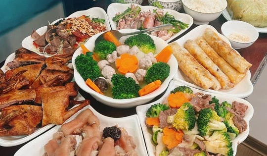 Dịch vụ làm mâm cỗ cúng Rằm tháng Giêng đắt hàng dù giá gần 1 triệu đồng/mâm