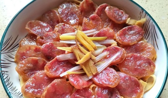 Chuyên gia chỉ rõ 3 bữa sáng "ưa thích của tế bào ung thư", giới trẻ đang ăn hàng ngày mà không biết