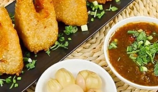 Cách rán bánh chưng không cần dầu mỡ