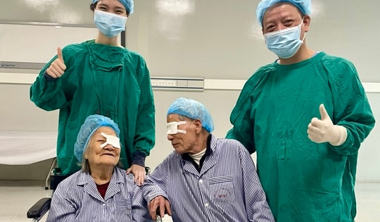Cụ ông, cụ bà U100 mắt sáng trở lại nhờ phẫu thuật đục thủy tinh thể