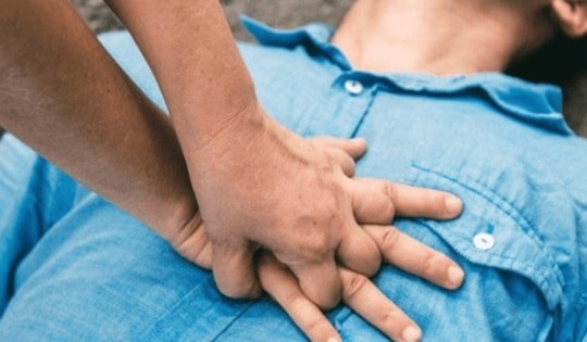 Thanh niên 30 tuổi bị nhồi máu cơ tim thừa nhận thường xuyên làm việc này