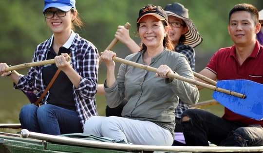 Vé máy bay đã đắt còn tăng tiếp, du lịch nội địa ‘nóng ruột’