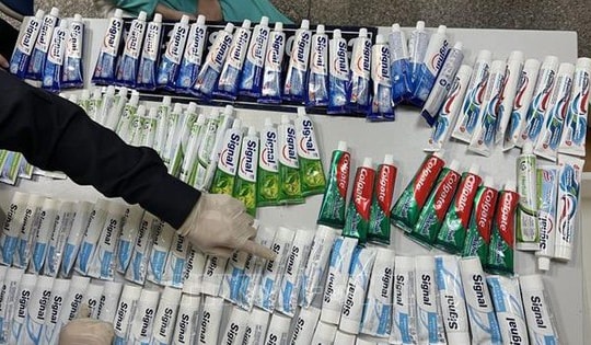 Vụ tiếp viên hàng không xách ma túy: Khởi tố 183 vụ án, 502 bị can